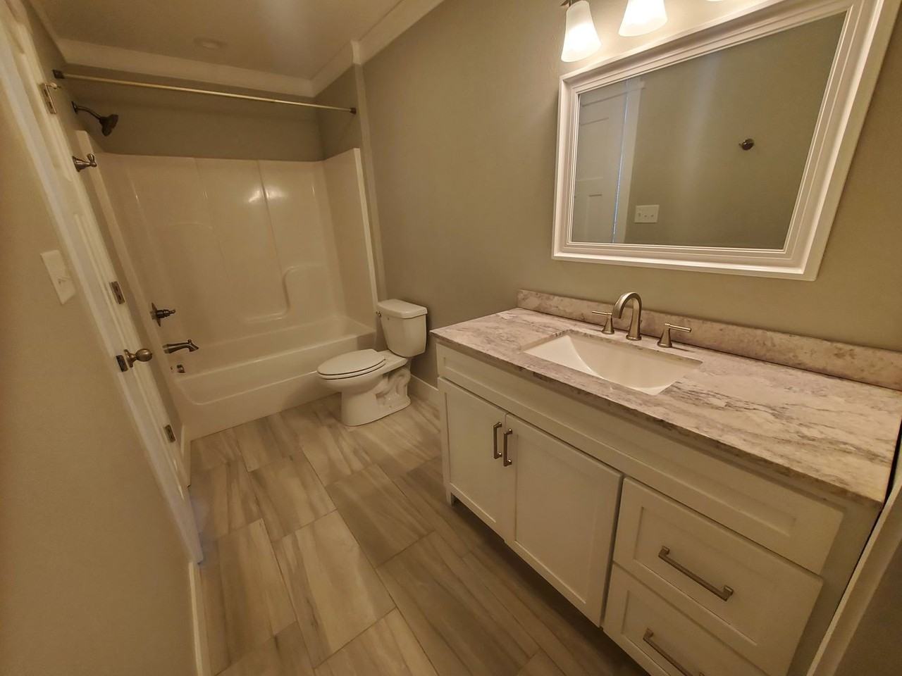 1010 Wildwood Ave - Photo 3 of 10