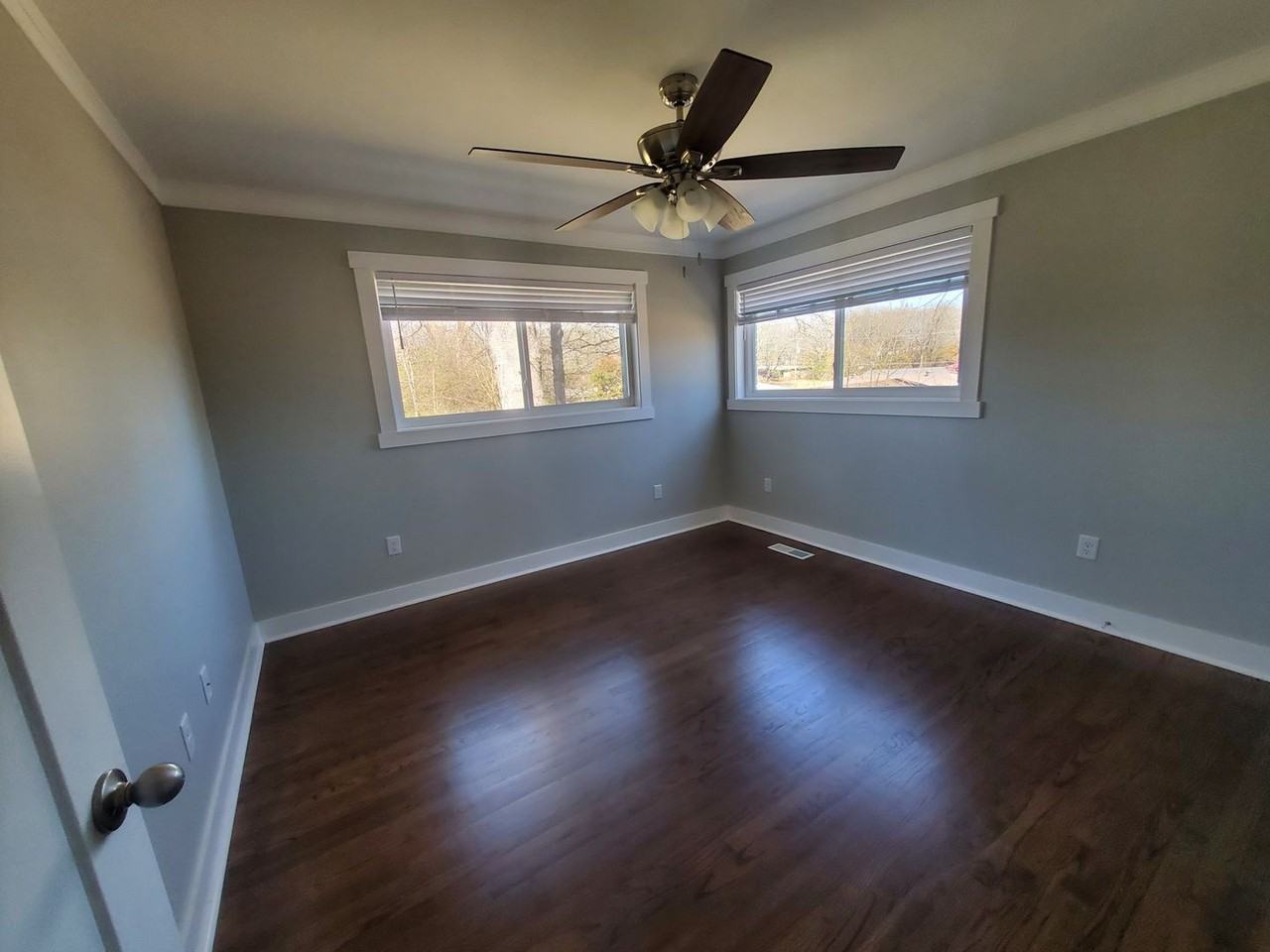 1010 Wildwood Ave - Photo 4 of 10