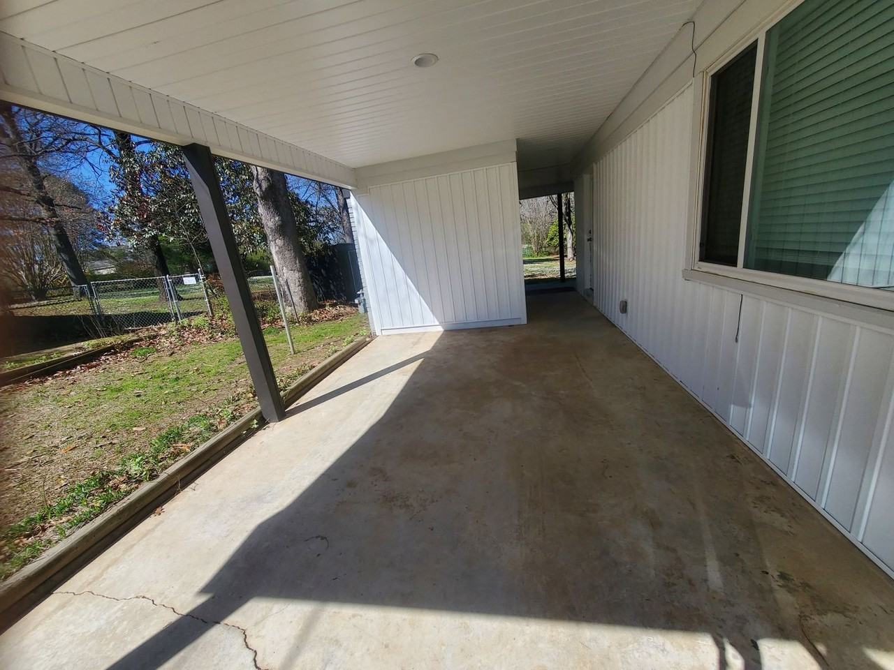 1010 Wildwood Ave - Photo 6 of 10