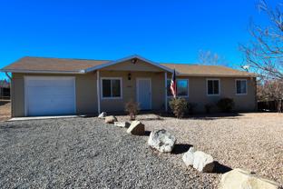 5484 N Robert Rd - Photo 1 of 1
