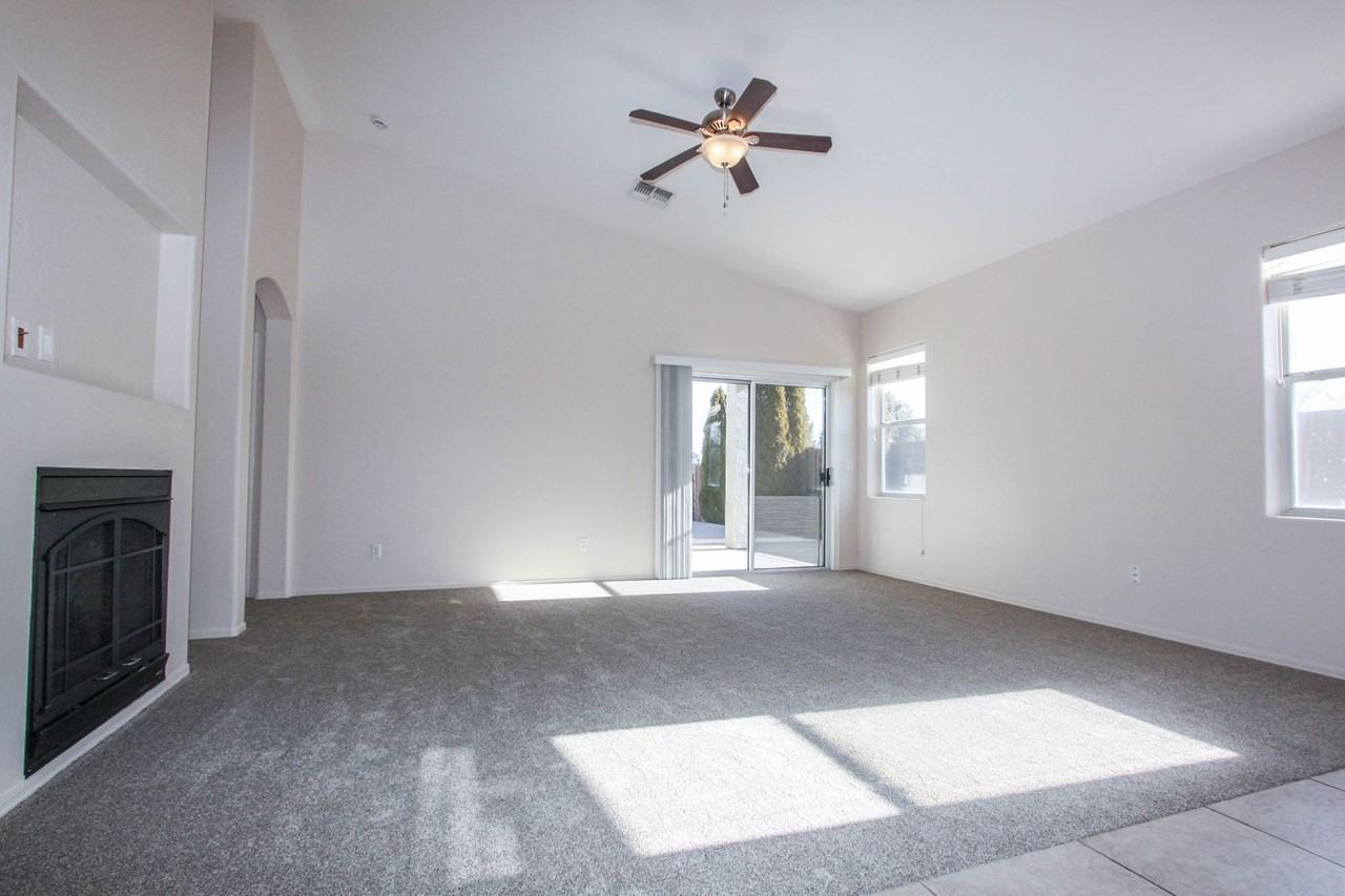 7696 E Dusty Boot Rd - Photo 3 of 15
