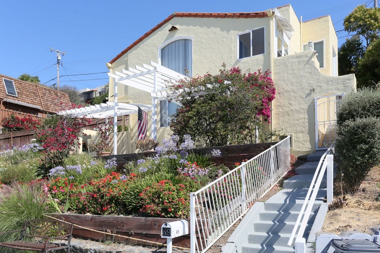 69 Point San Pedro Rd - Photo 2 of 47