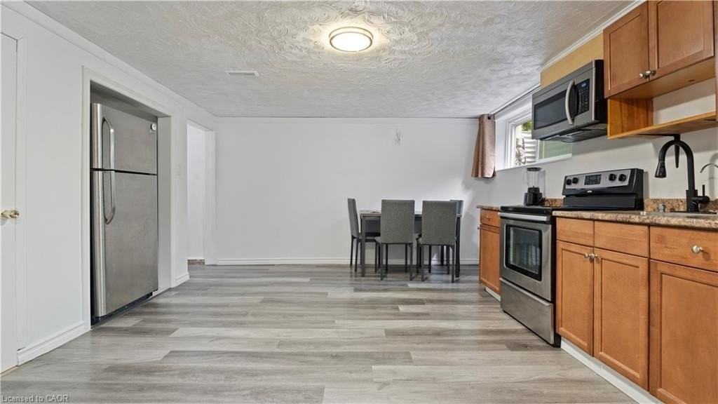 48 Mcdonald Avenue - Photo 5 of 10