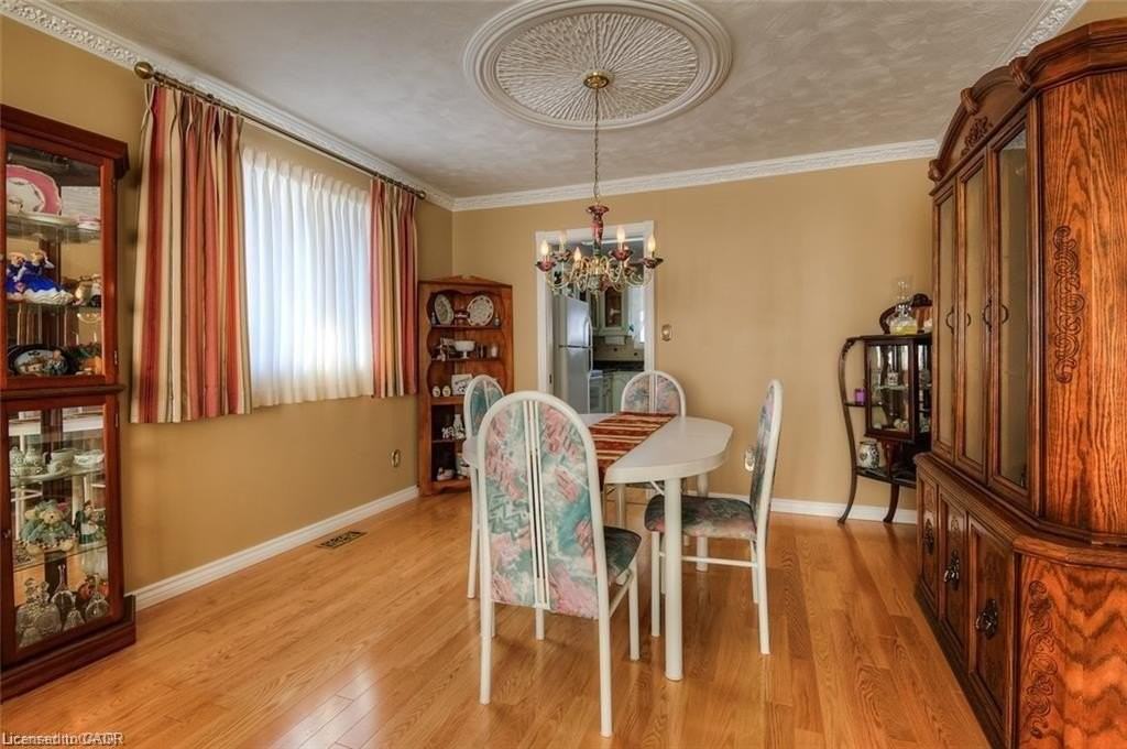 416 Warrington Dr - Photo 6 of 24