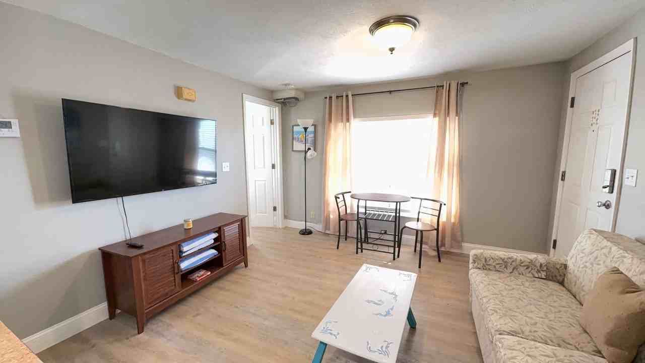 108 S 5th St - Photo 6 of 14