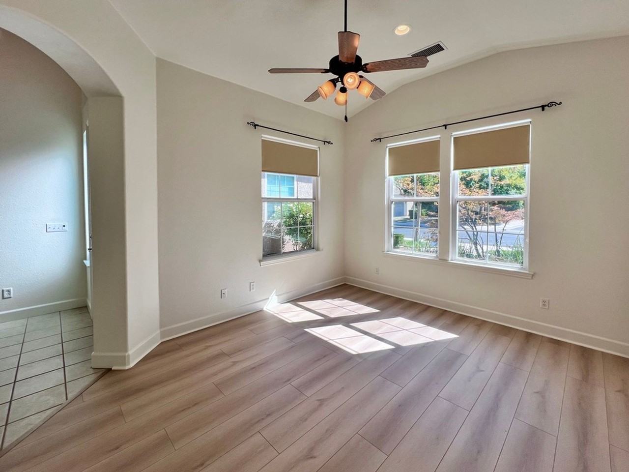 7363 North Ciancetti Avenue - Photo 4 of 25