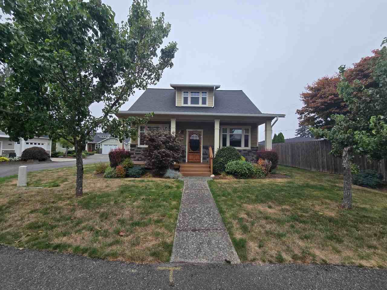 1110 Harmony Ln - Photo 2 of 22