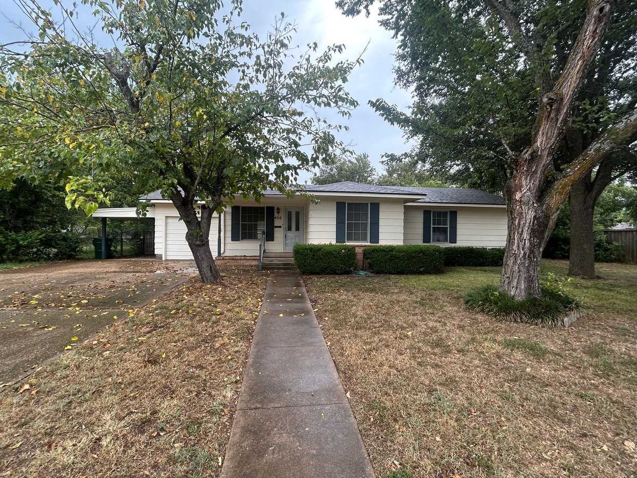 406 Pierce St - Photo 2 of 23