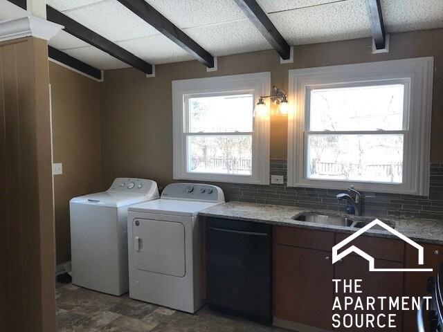 1227 Wood Street - Photo 3 of 9