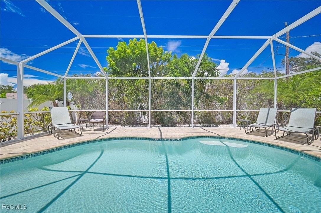 75 3rd St - Photo 2 of 40