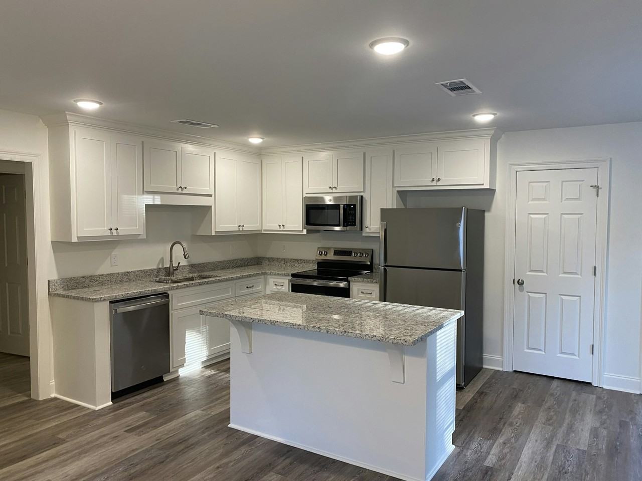 14 Carney Lane - Photo 2 of 12