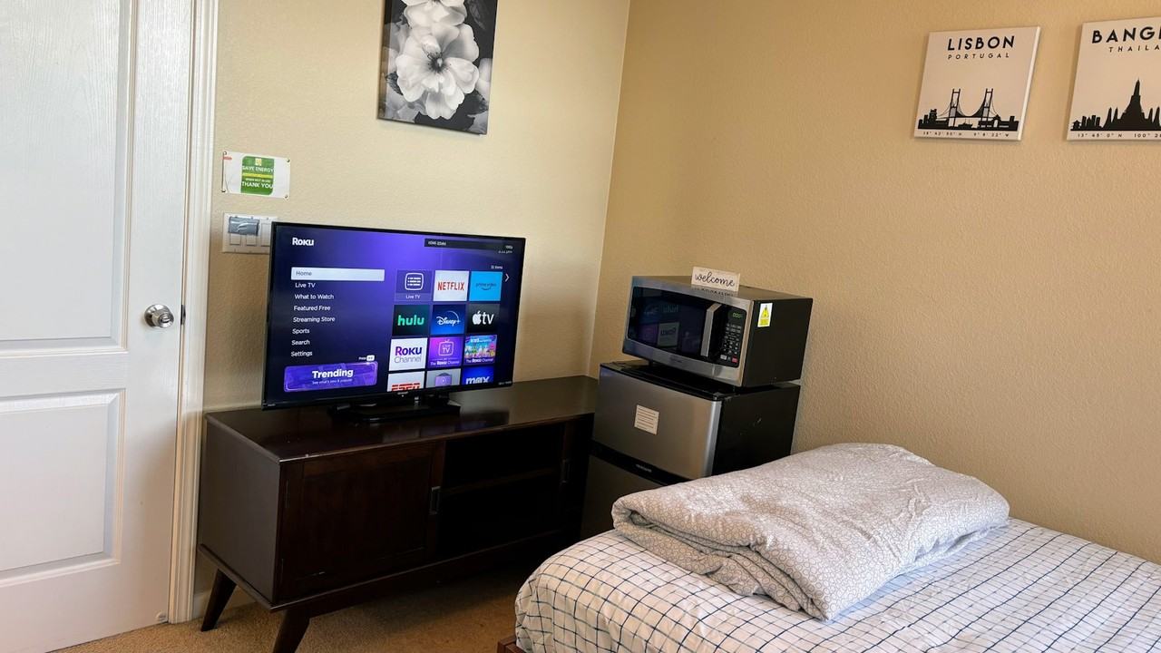 2221 Golden Crest Commons, Unit Tahoe - Photo 7 of 25