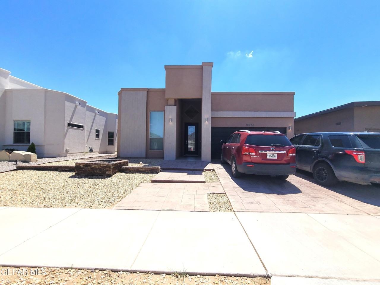 14236 Peyton Edwards Ave - Photo 2 of 31