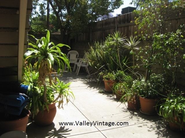 11508 Moorpark Street, Unit D - Photo 7 of 9