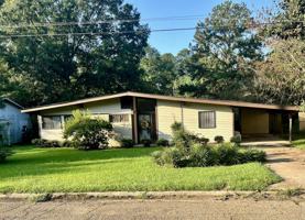 featured image of 1063 Capri Cir