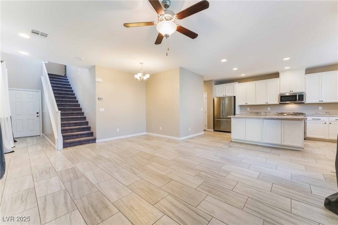 12409 Loggeta Way - Photo 4 of 21