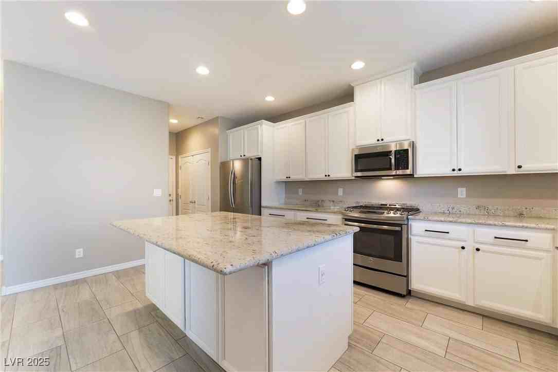 12409 Loggeta Way - Photo 7 of 21