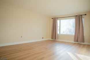 816 E Henry St - Photo 1 of 1