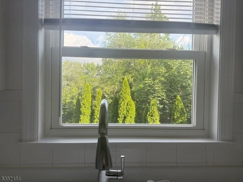 747 Linden Ave #2 - Photo 3 of 16