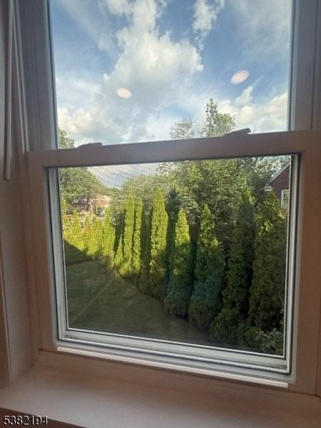 747 Linden Ave #2 - Photo 6 of 16