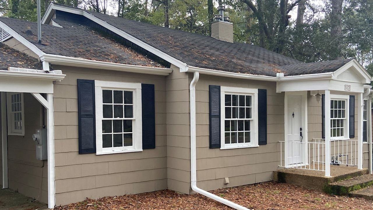 3470 Grandview Avenue - Photo 2 of 9