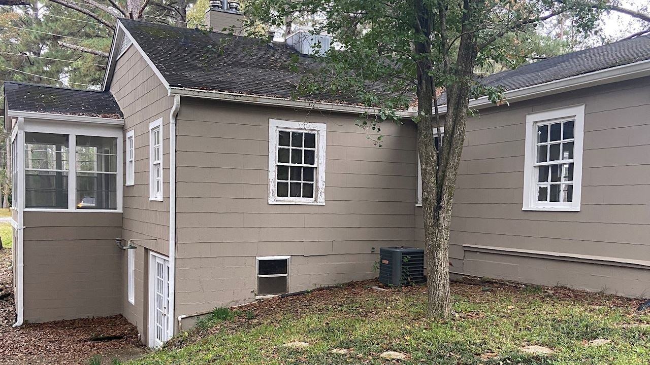 3470 Grandview Avenue - Photo 3 of 9