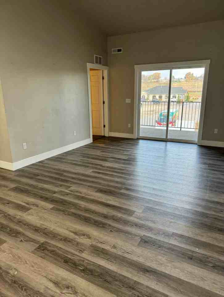 953 Pirate Cove Way, Unit A - Photo 3 of 11