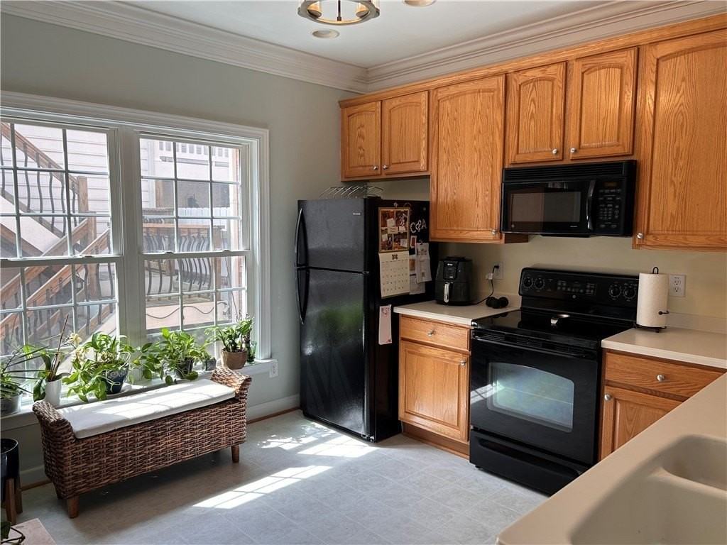 4623 Town Creek Dr - Photo 4 of 11