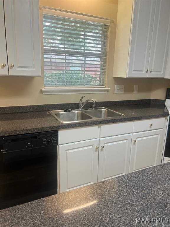 9324 Bristlecone Dr - Photo 5 of 21