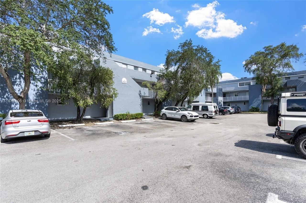 9365 Fontainebleau Blvd #E225 - Photo 3 of 31