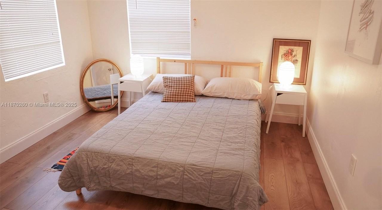 68 Nw 45th St #2 - Photo 7 of 20