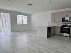 123 Sw 171st Ln - Photo 1 of 1