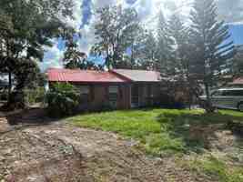 featured image of 1606 Churchill St