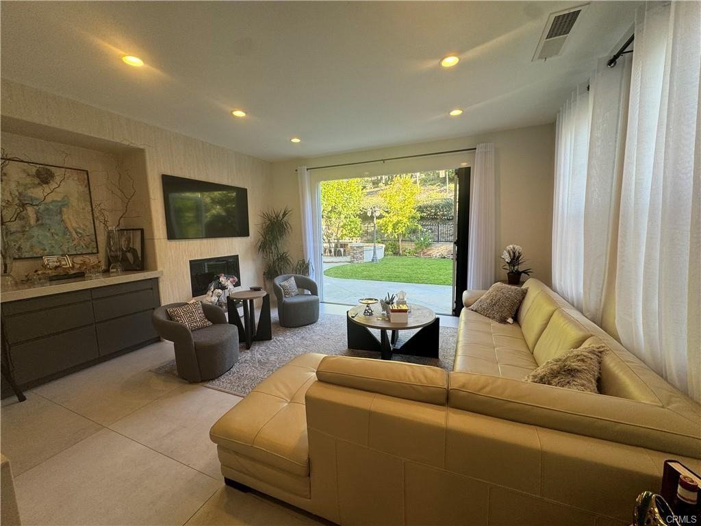 22 Honeydew - Photo 3 of 6