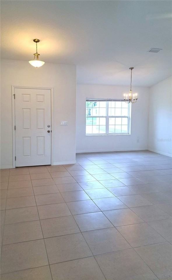 4 Butternut Dr - Photo 3 of 45