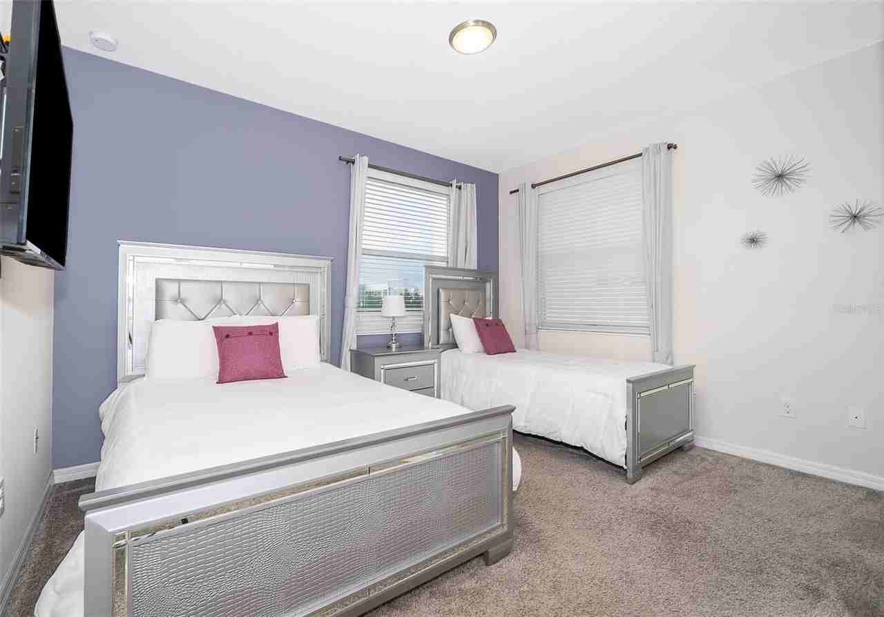 4721 Clock Tower Dr #201 - Photo 7 of 29