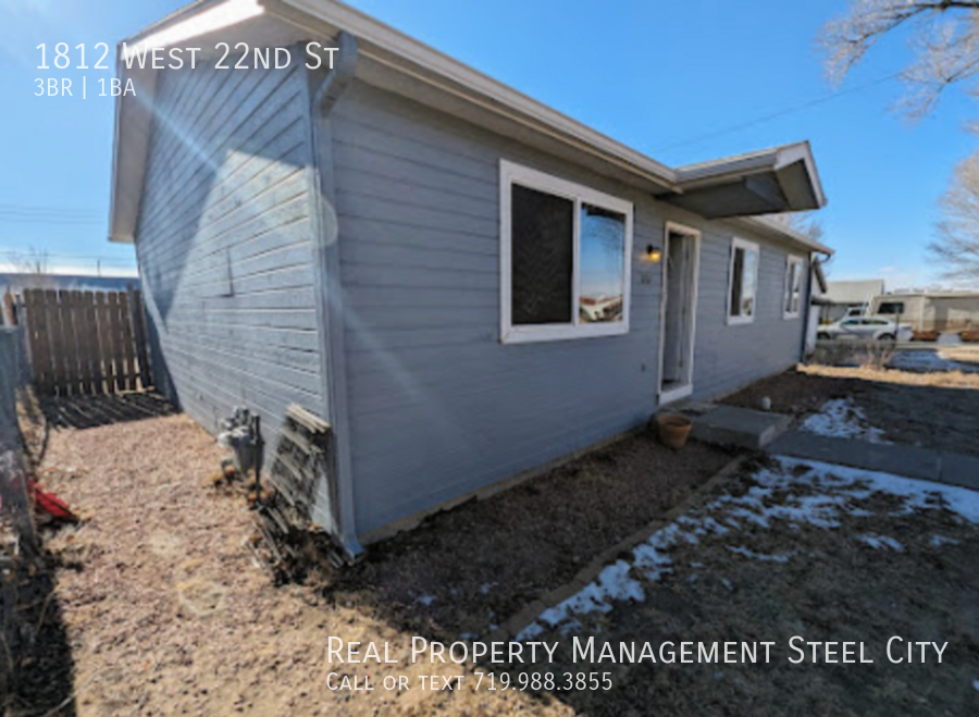 1812 W 22nd St - Photo 3 of 16