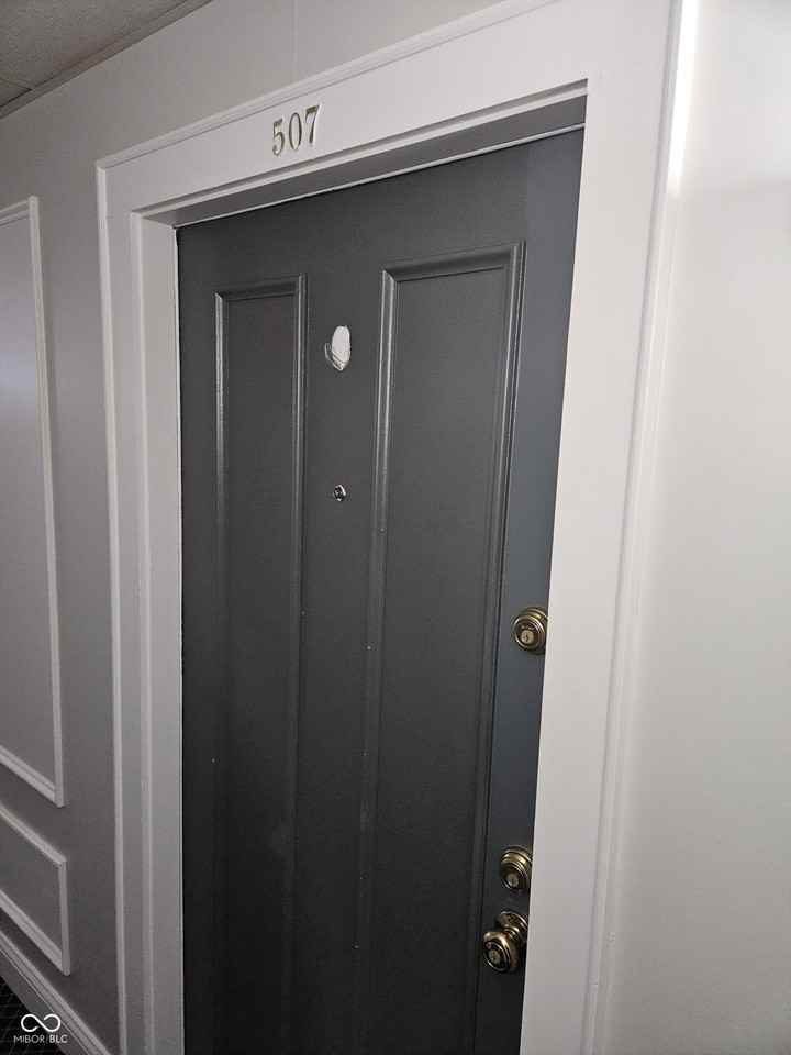 230 East 9th Street #507 - Photo 3 of 13