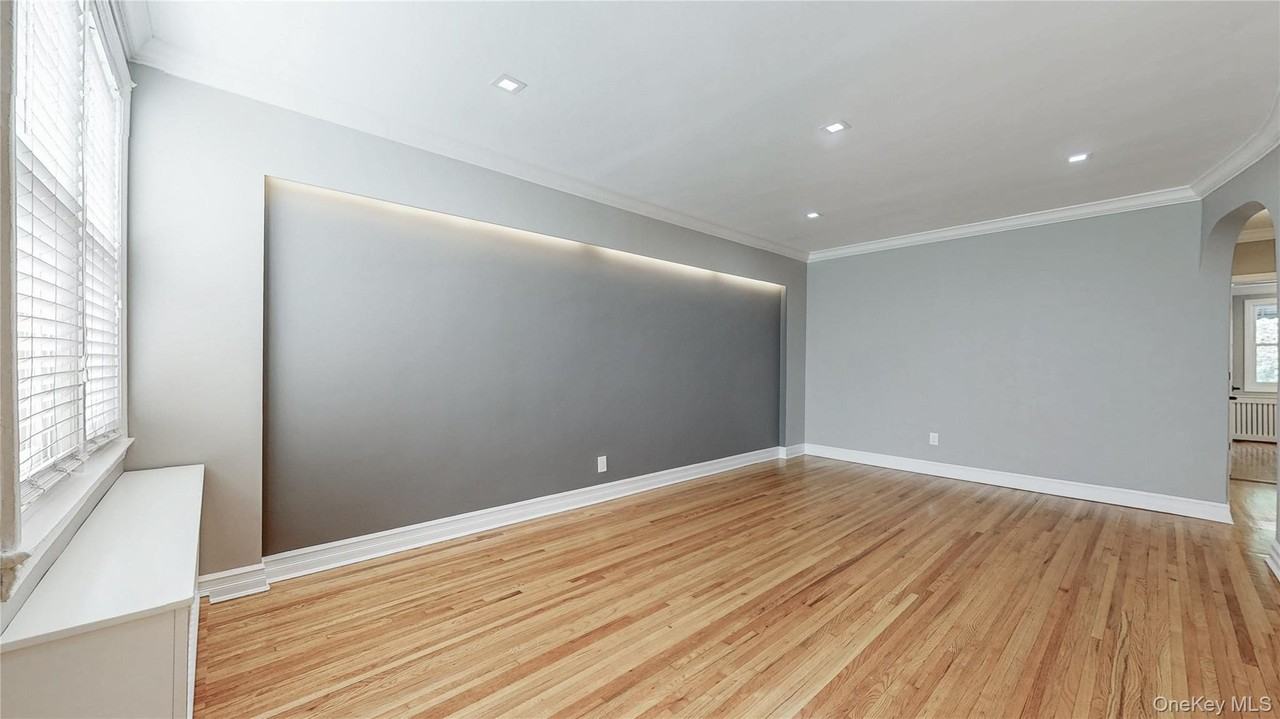 6704 Selfridge St #2ndFL - Photo 4 of 22