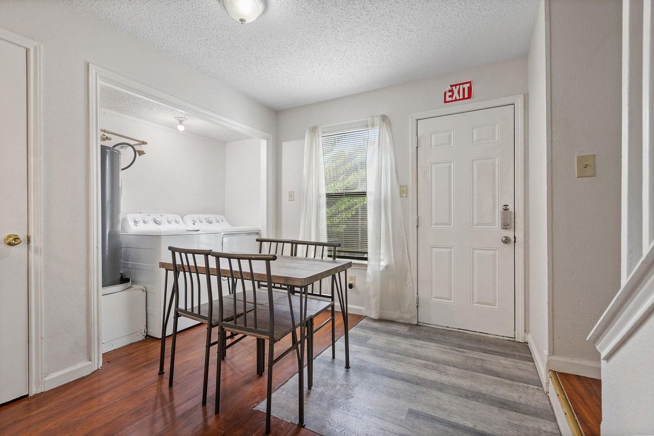 Rothington Rd - Photo 5 of 8