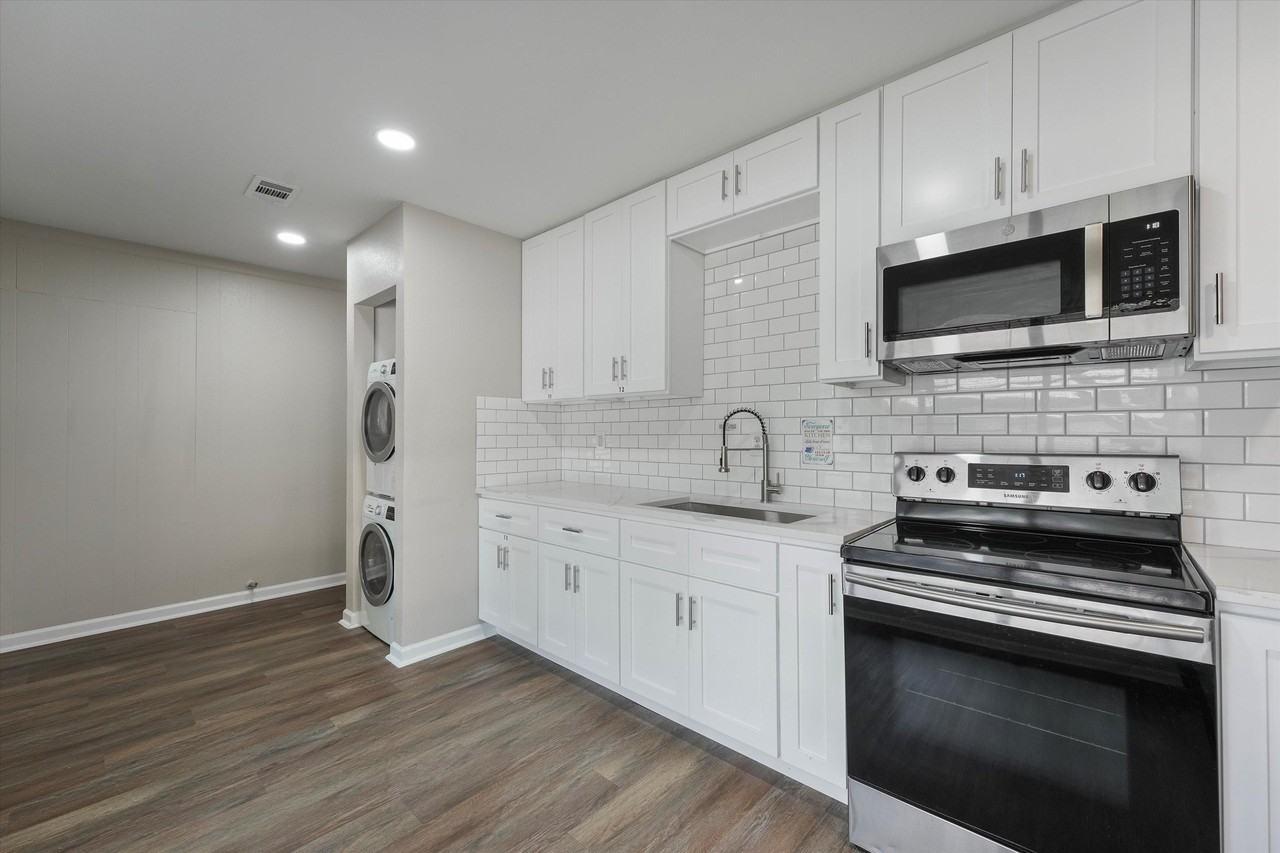 Lakeland Dr - Photo 7 of 12