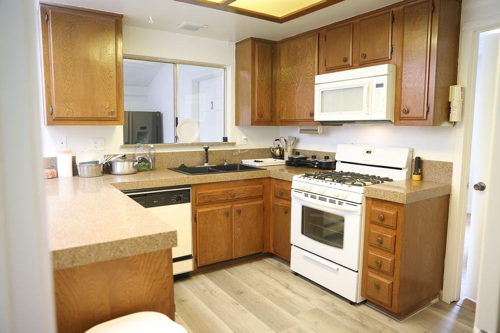 Brea Blvd - Photo 2 of 18