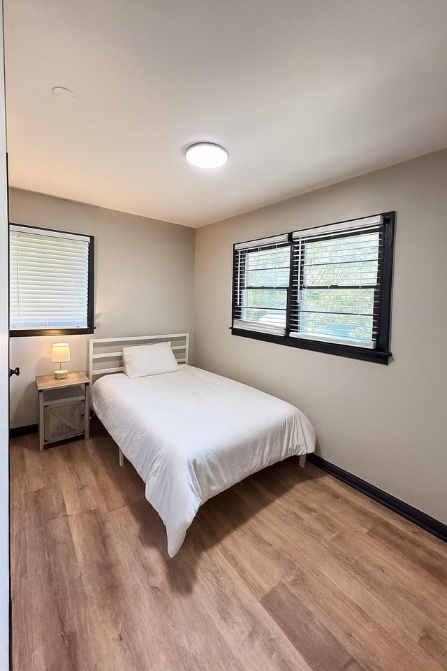 Cook Pl - Photo 3 of 10