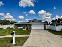 featured image of 8440 Anvil Pl