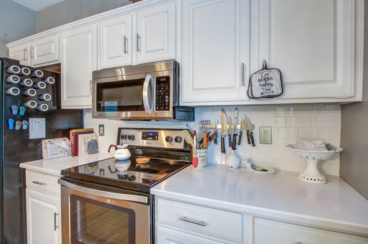 2347 Tall Sail Dr #201A - Photo 6 of 8