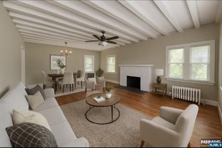 123 S Maple Ave - Photo 1 of 1