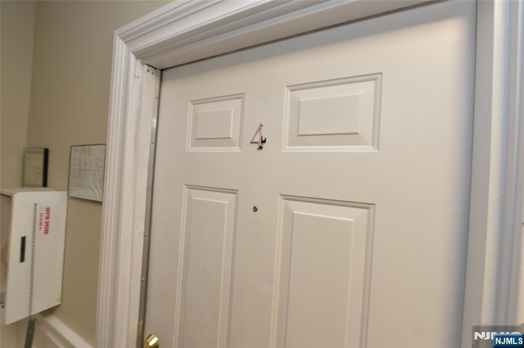 190 Rock 4 - Photo 3 of 14