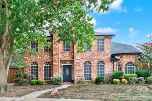 803 Holly Cir - Photo 1 of 1