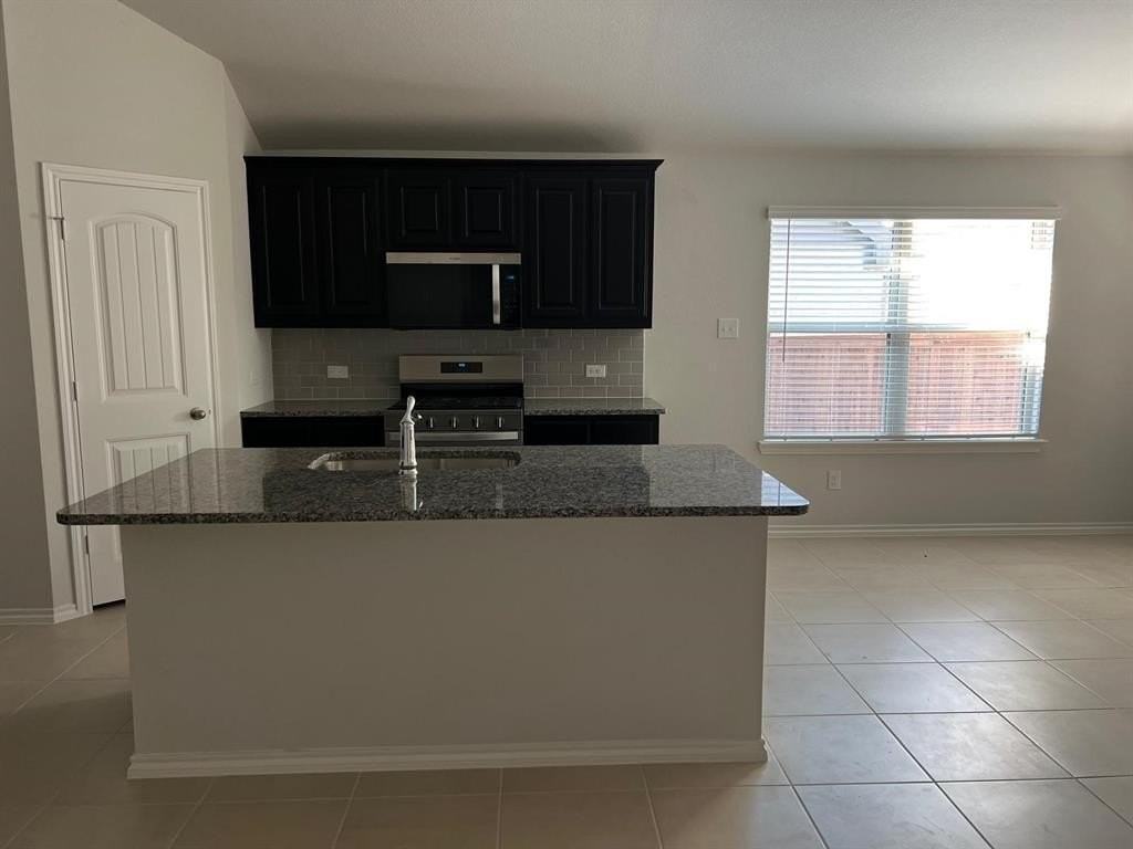 1809 Osage Trl - Photo 3 of 18