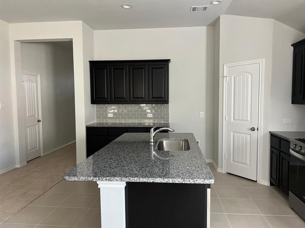 1809 Osage Trl - Photo 4 of 18